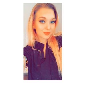 Meet your Posher, Madi